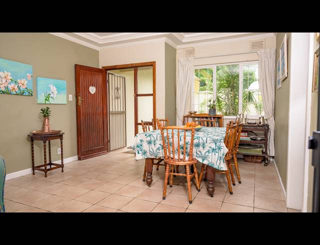 4 BEDROOM HOUSE FOR SALE IN COWIES HILL